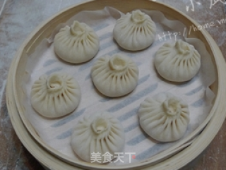 灌汤小笼包--24图详解正宗小笼包做法步骤23 灌汤小笼包--24图详解正宗小笼包做法步骤23
