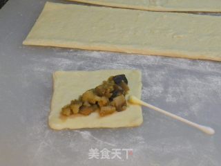 咖喱叉烧酥角步骤8