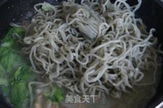 莆田特色--美味炒泗粉步骤8