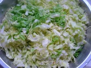 包菜牛肉丝炒粿条步骤2 包菜牛肉丝炒粿条步骤2