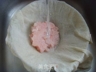 【闽菜】:七星鱼丸步骤3 【闽菜】:七星鱼丸步骤3