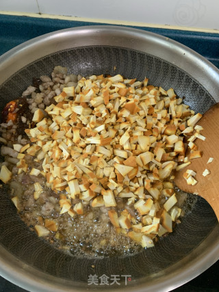 团子—豆腐干肉末榨菜馅步骤8