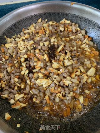 团子—豆腐干肉末榨菜馅步骤9