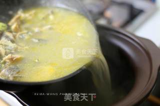 武汉特色小吃 鲜鱼糊汤粉步骤4 武汉特色小吃 鲜鱼糊汤粉步骤4