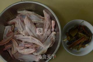 自制周黑鸭风味卤翅步骤2 自制周黑鸭风味卤翅步骤2