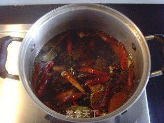 正味湖北小吃——麻辣鸭脖子步骤6