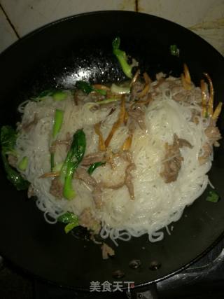 南昌炒粉步骤5