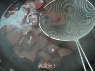 南昌特色猪血烫米粉步骤3