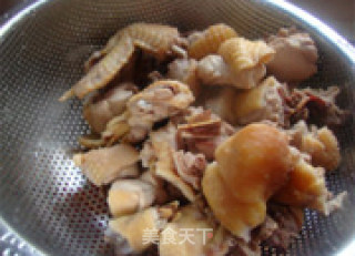 挑战美食的原味极限---江西三杯鸡步骤4 挑战美食的原味极限---江西三杯鸡步骤4