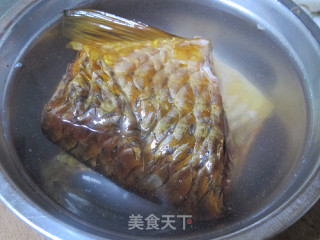 南昌特色咸鱼烧排骨步骤1 南昌特色咸鱼烧排骨步骤1