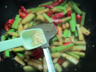 南昌风味炒瓠子皮步骤8
