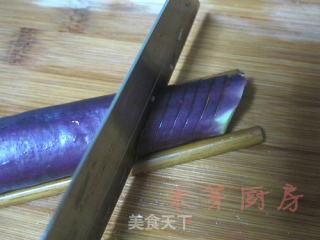 南昌特色肉末茄子步骤2