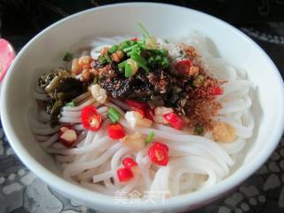 南昌特色拌米粉步骤7