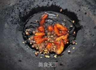 南昌人爱吃的酸豆角炒鸭肠步骤8