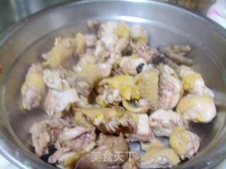 南昌风味乡下烧土鸡步骤1