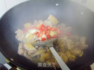 南昌风味乡下烧土鸡步骤5