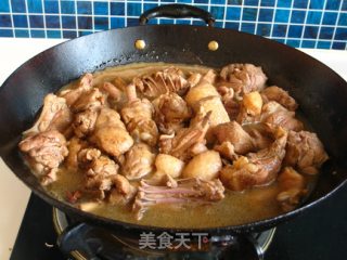 干豆角炖板鸭步骤7