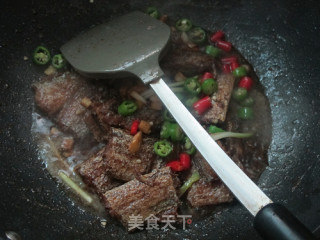 南昌传统风味红烧带鱼步骤14