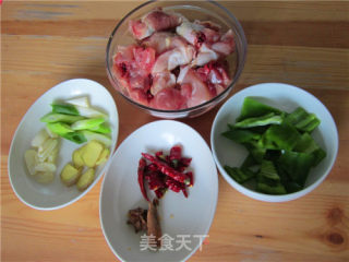 山东辣子鸡步骤1