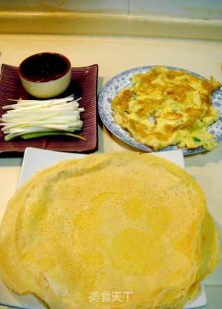 山东特色农家饭“煎饼卷大葱”步骤8