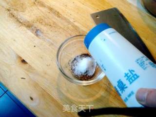 看世界杯吃家常饭《山东大锅饼、猪肉焖扁豆》步骤5