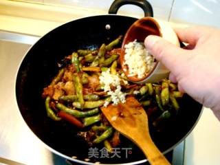 看世界杯吃家常饭《山东大锅饼、猪肉焖扁豆》步骤29