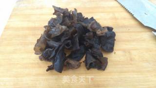 香菇鸡蛋打卤面步骤2