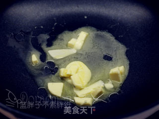 抹茶蔓越莓黄桃牛轧糖步骤4