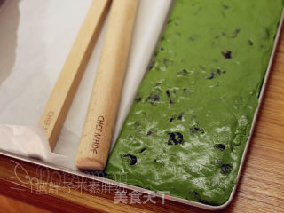 抹茶蔓越莓黄桃牛轧糖步骤12