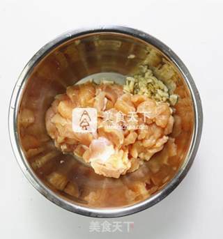 烤肉的做法大全——台式盐酥鸡步骤1 烤肉的做法大全——台式盐酥鸡步骤1