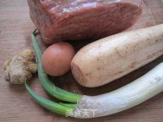 莲藕肉圆步骤1
