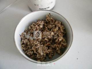 香菇肉馅蒸饺步骤2
