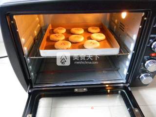黑芝麻花生馅苏式月饼步骤19