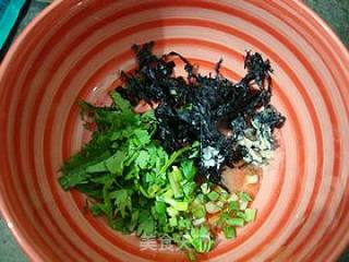 鲜香味美-------【芫荽鲜肉馄饨】步骤11 鲜香味美-------【芫荽鲜肉馄饨】步骤11