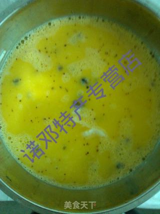 云南小吃白参蒸鸡蛋步骤2