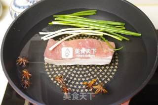 【回锅肉】就像走过平淡后的蓦然回首-不严肃做法步骤1
