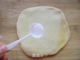 改良的东北大酥饼(糖尿病人可食版)步骤9 改良的东北大酥饼(糖尿病人可食版)步骤9