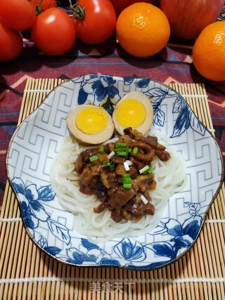 卤肉拌桂林米粉步骤6