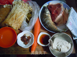 【砂锅炖出来的鱼羊鲜】---冬至也要补补步骤1 【砂锅炖出来的鱼羊鲜】---冬至也要补补步骤1