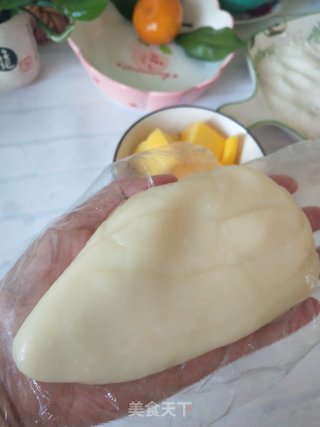 芒果橄蓉糯米糍步骤7