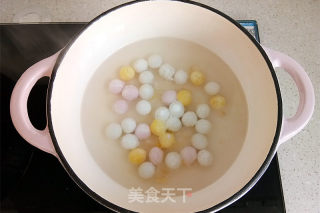 酒酿小汤圆步骤3