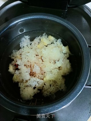 三色糙米炖银耳步骤4