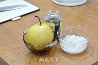 雪梨棒棒糖步骤1