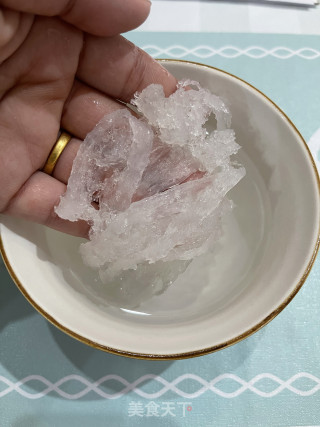 牛奶炖燕窝步骤2