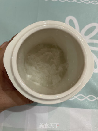 牛奶炖燕窝步骤3