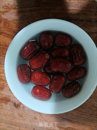蒸苹果红枣步骤3