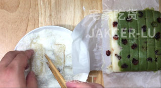 椰蓉糯米糕，搅一搅，蒸一蒸，奶香十足，简单易做超好吃。步骤13