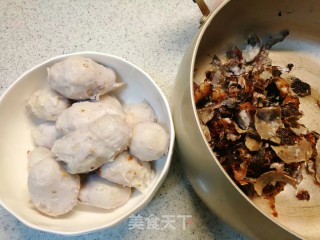 秋天必吃的传统甜品，桂花糖芋艿步骤2