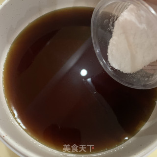 罗汉果菊花冻步骤2