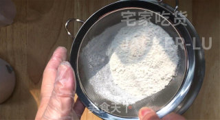 超简单香蕉松饼，软软糯糯，天然食材，健康美味，简单又快手。步骤4